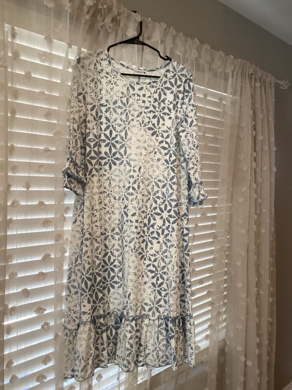 NUGGLES Medium MIDI Dress